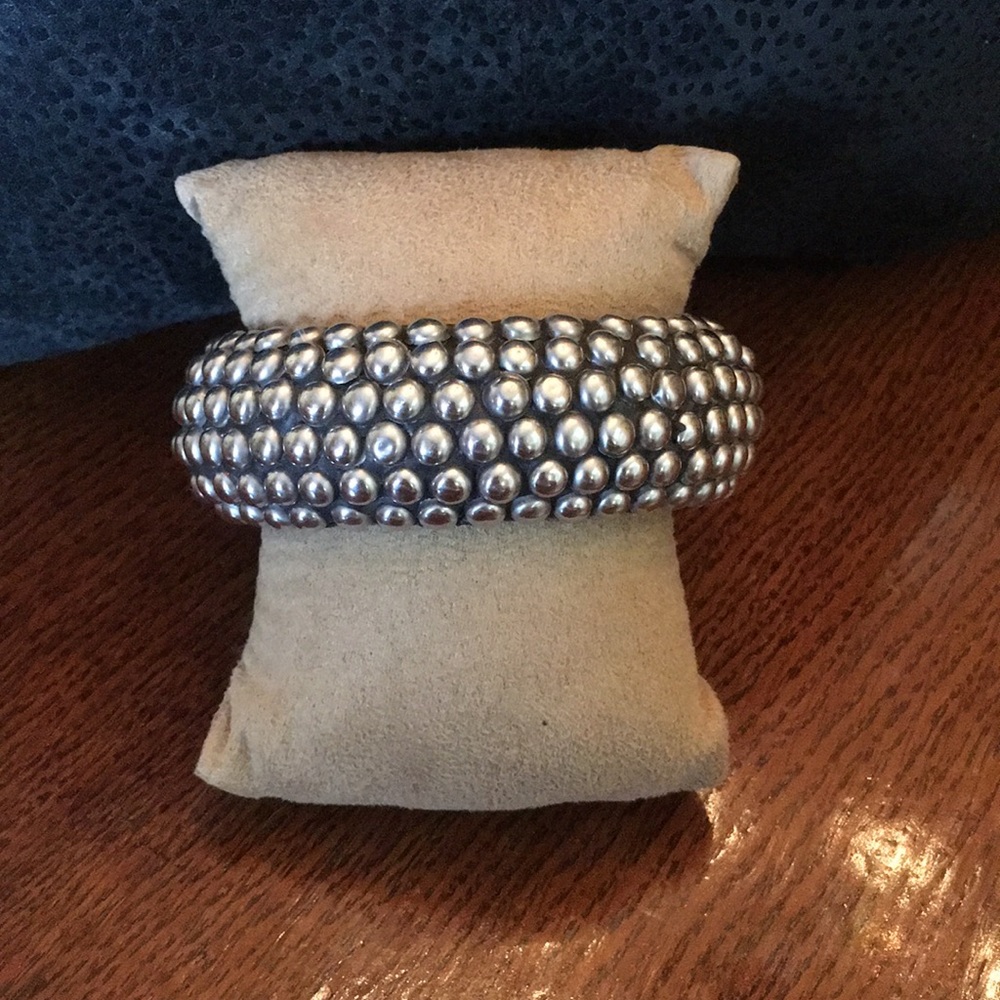Silver bangle bracelet